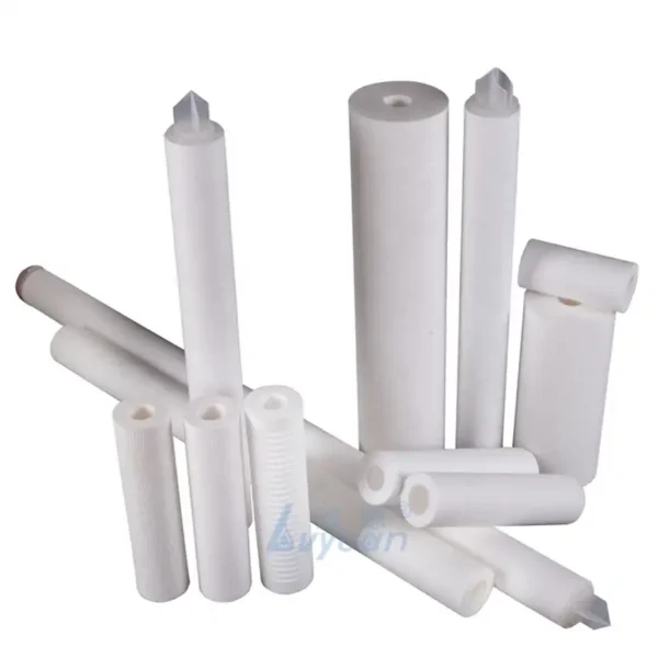 フィルター holderhousing のための高く有効なミクロン PP の溶ける吹かれたフィルター カートリッジ機械