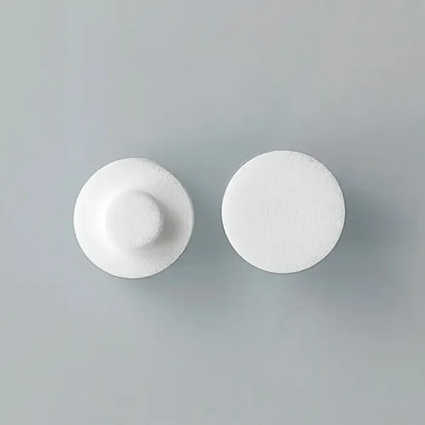 Ultrafiltration polyethylene (PE) needle filters